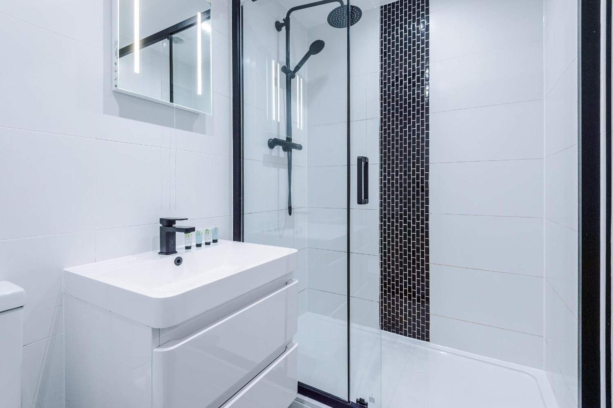 Charles House Serviced Apartments Preston  Exteriör bild