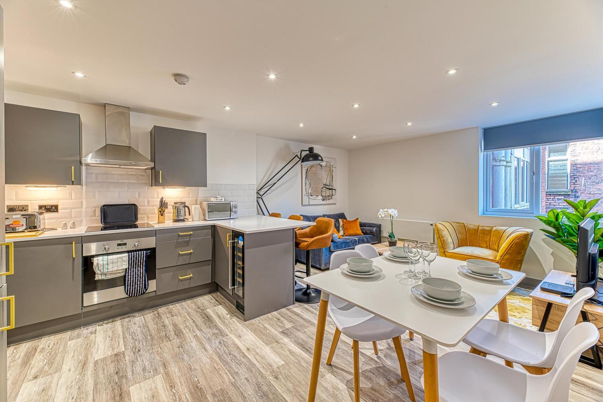 Charles House Serviced Apartments Preston  Exteriör bild
