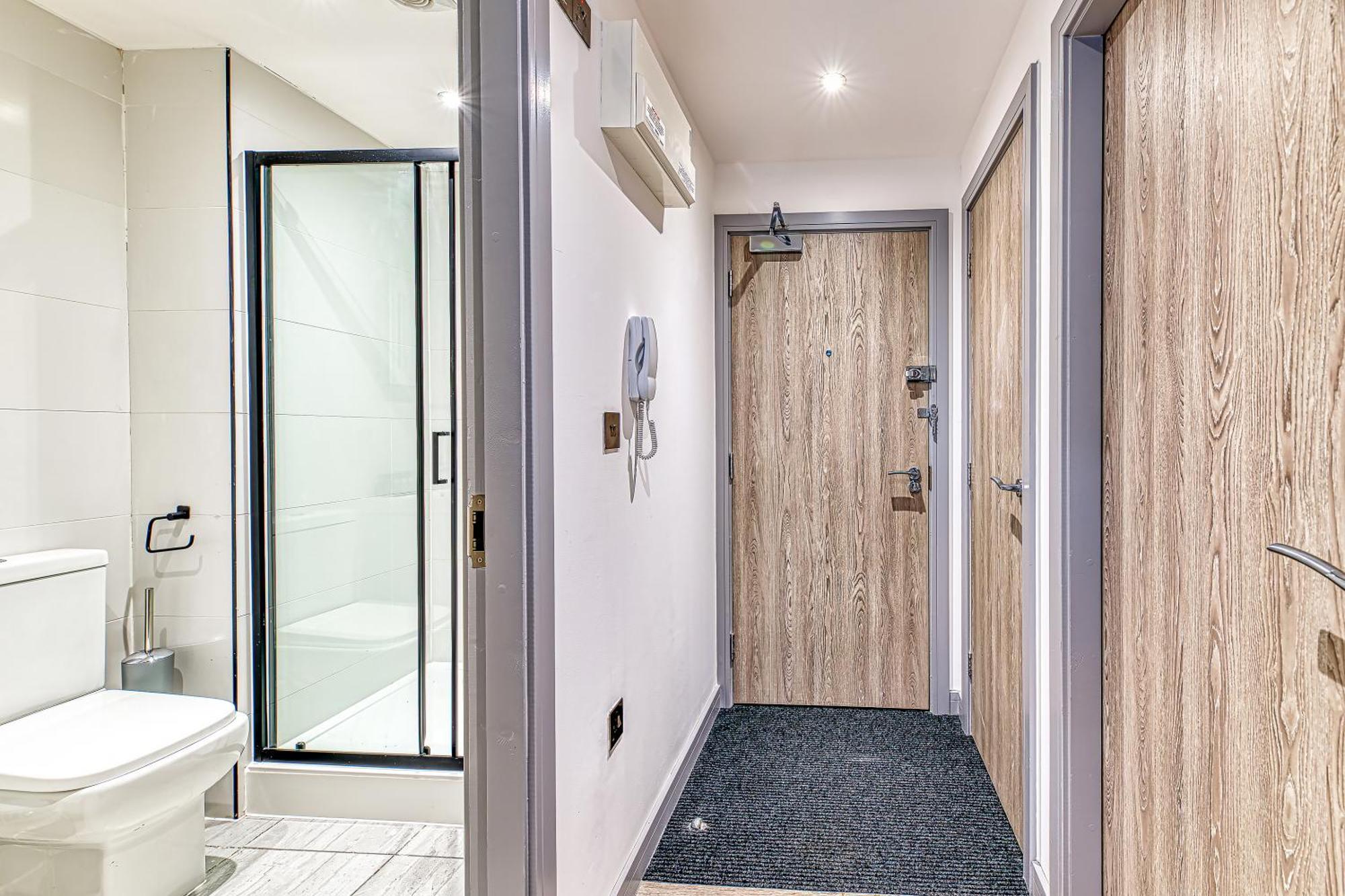 Charles House Serviced Apartments Preston  Exteriör bild