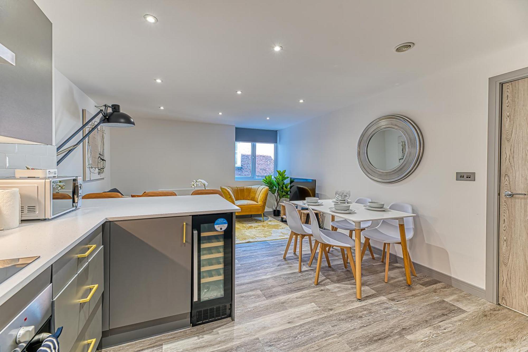 Charles House Serviced Apartments Preston  Exteriör bild